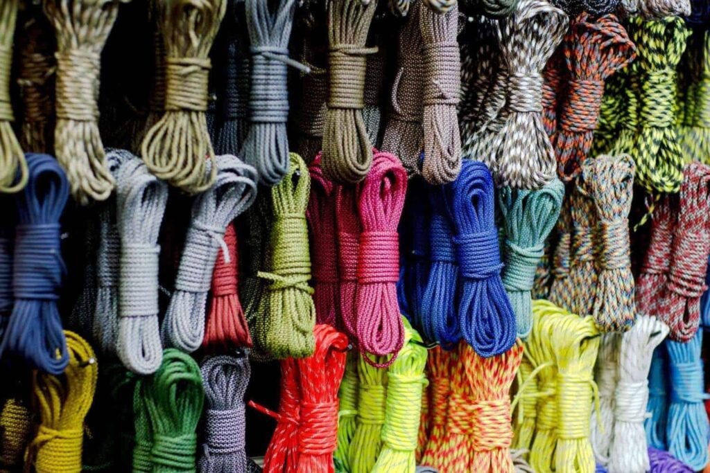 An assortment of paracord in various colors, rope specifications.